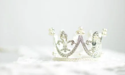 Who are the wedding awards for?